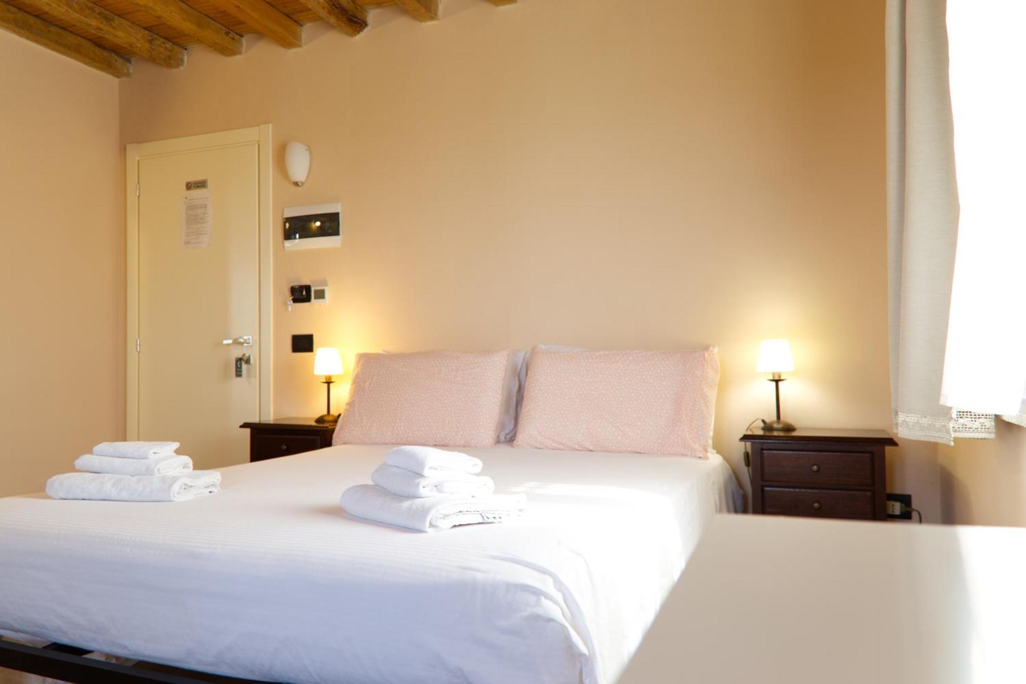 Hotel Antico Casale Caroli à Gattatico Chambre photo