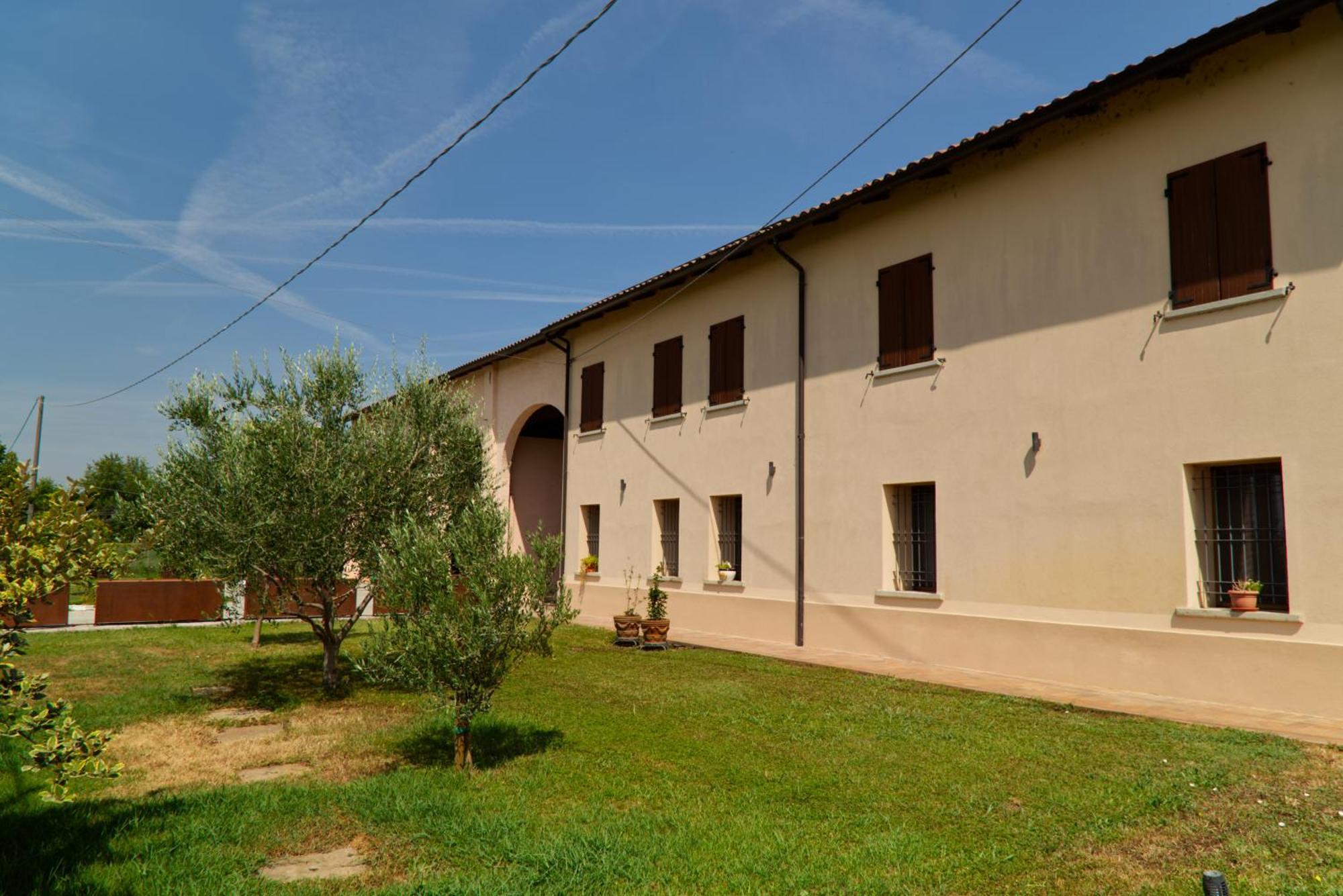 Hotel Antico Casale Caroli à Gattatico Extérieur photo